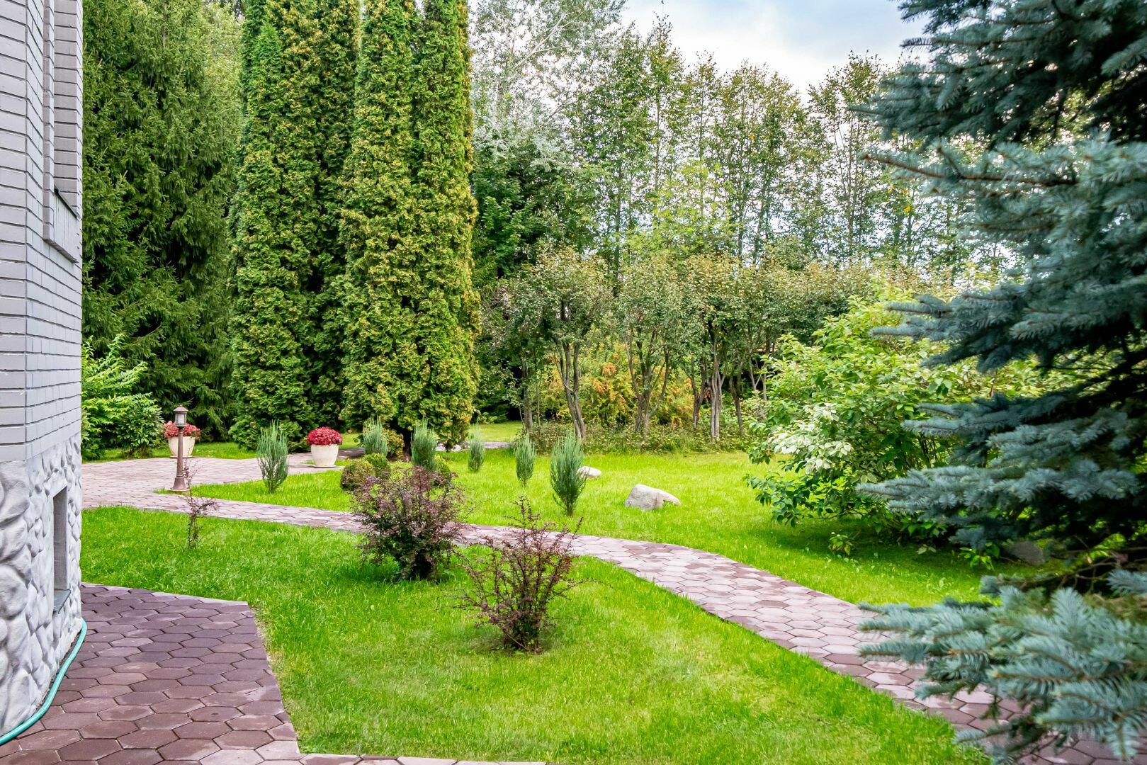 2-этажный коттедж 500 м² с отделкой