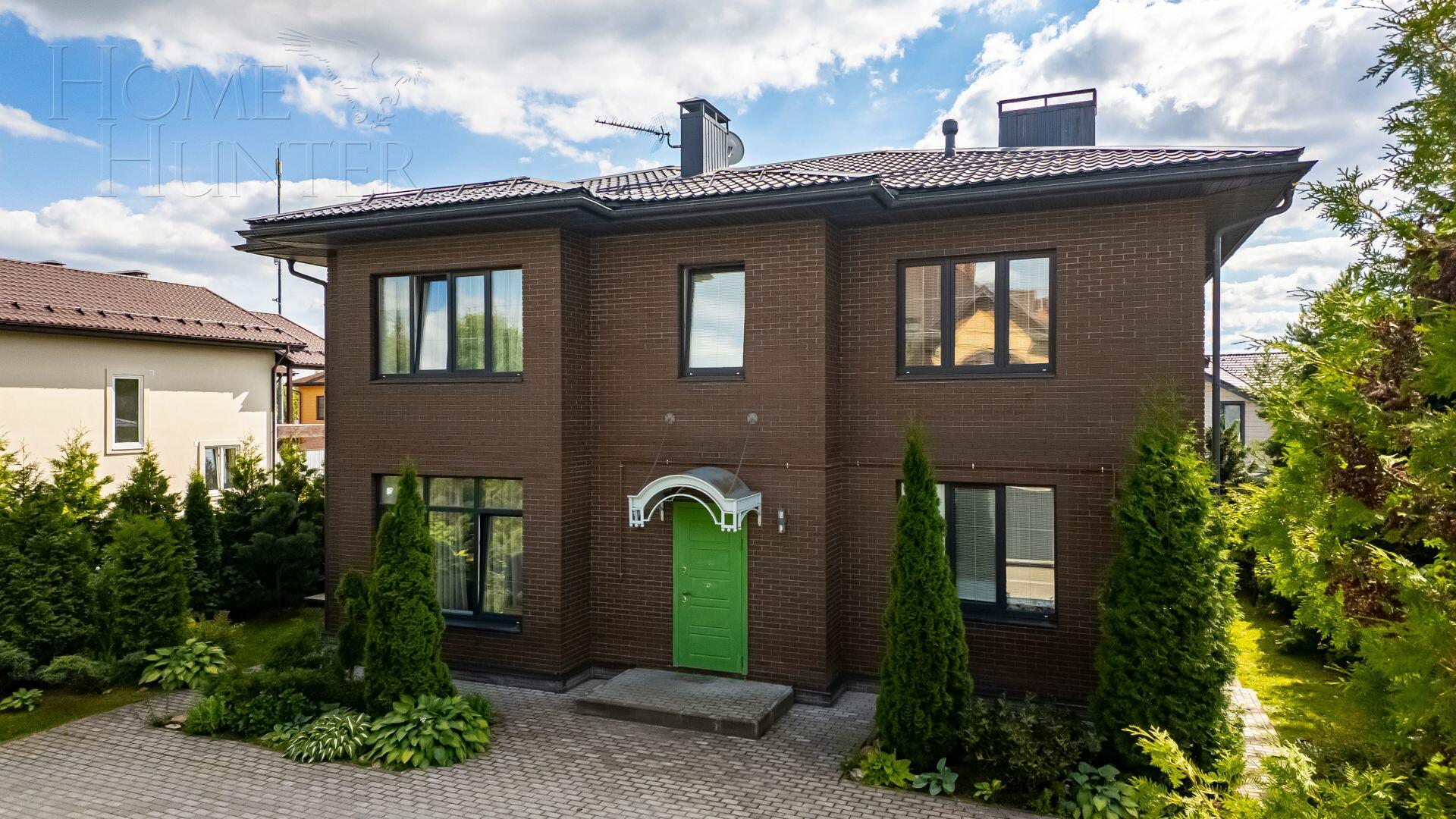 2-этажный коттедж 245 м² с отделкой