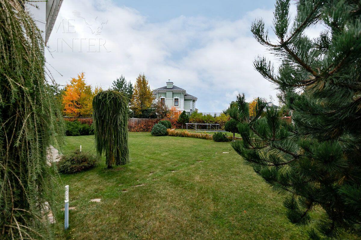 2-этажный коттедж 680 м² с отделкой