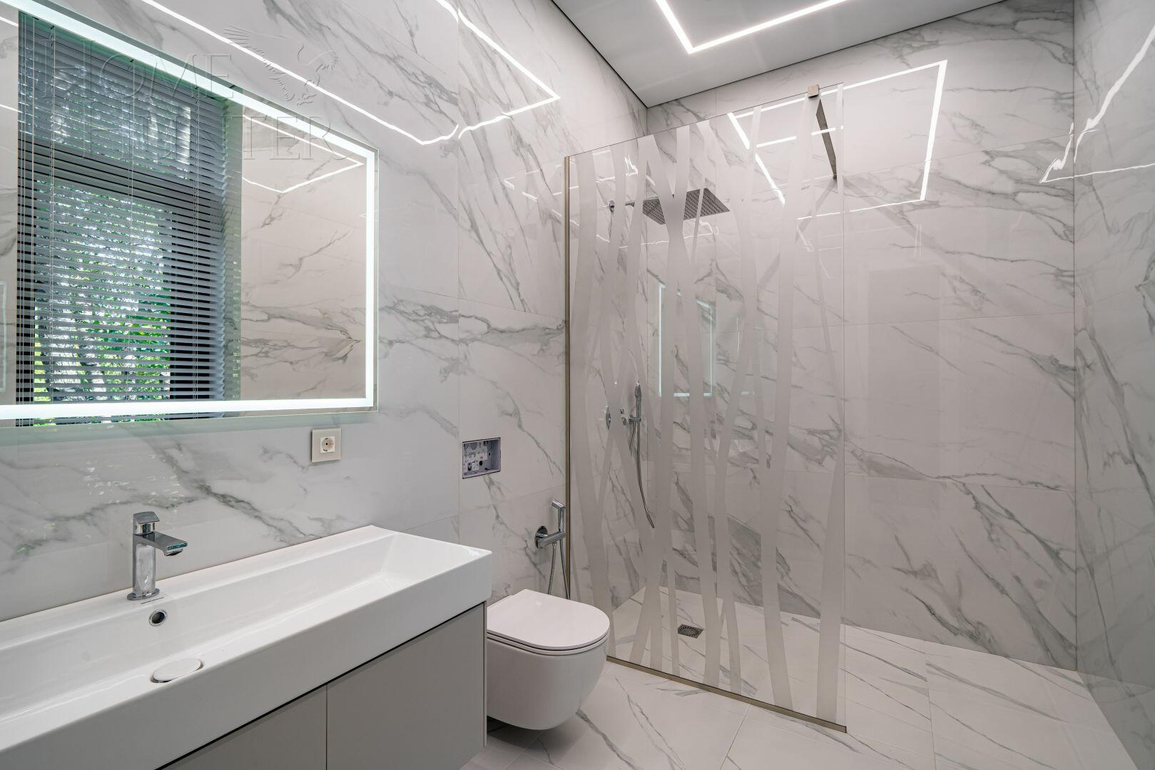2-этажный коттедж 650 м² с отделкой