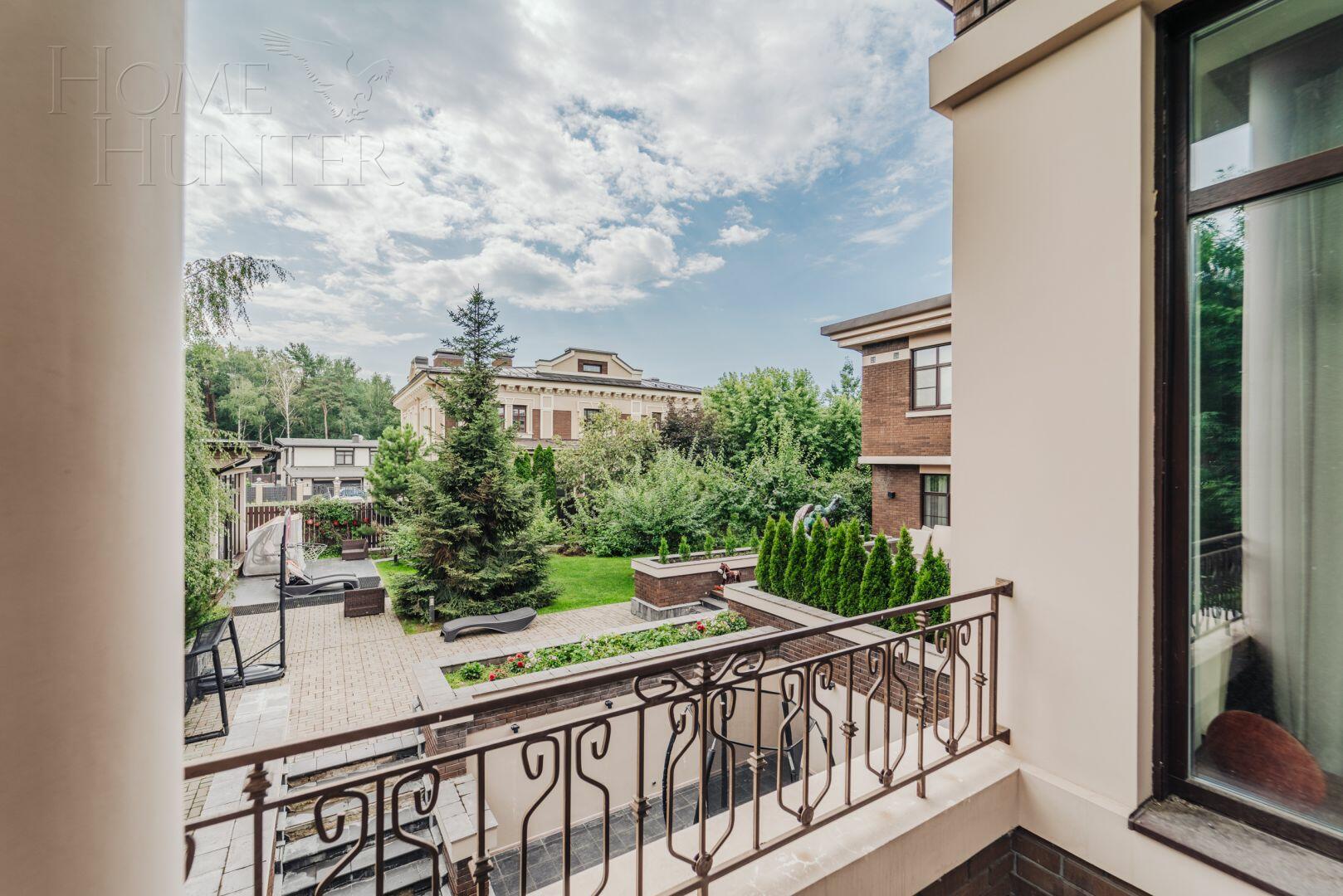 2-этажный коттедж 550 м² с отделкой