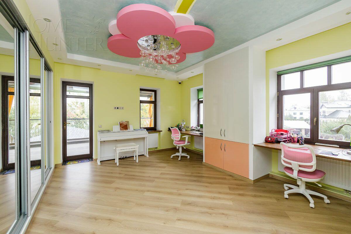2-этажный коттедж 680 м² с отделкой