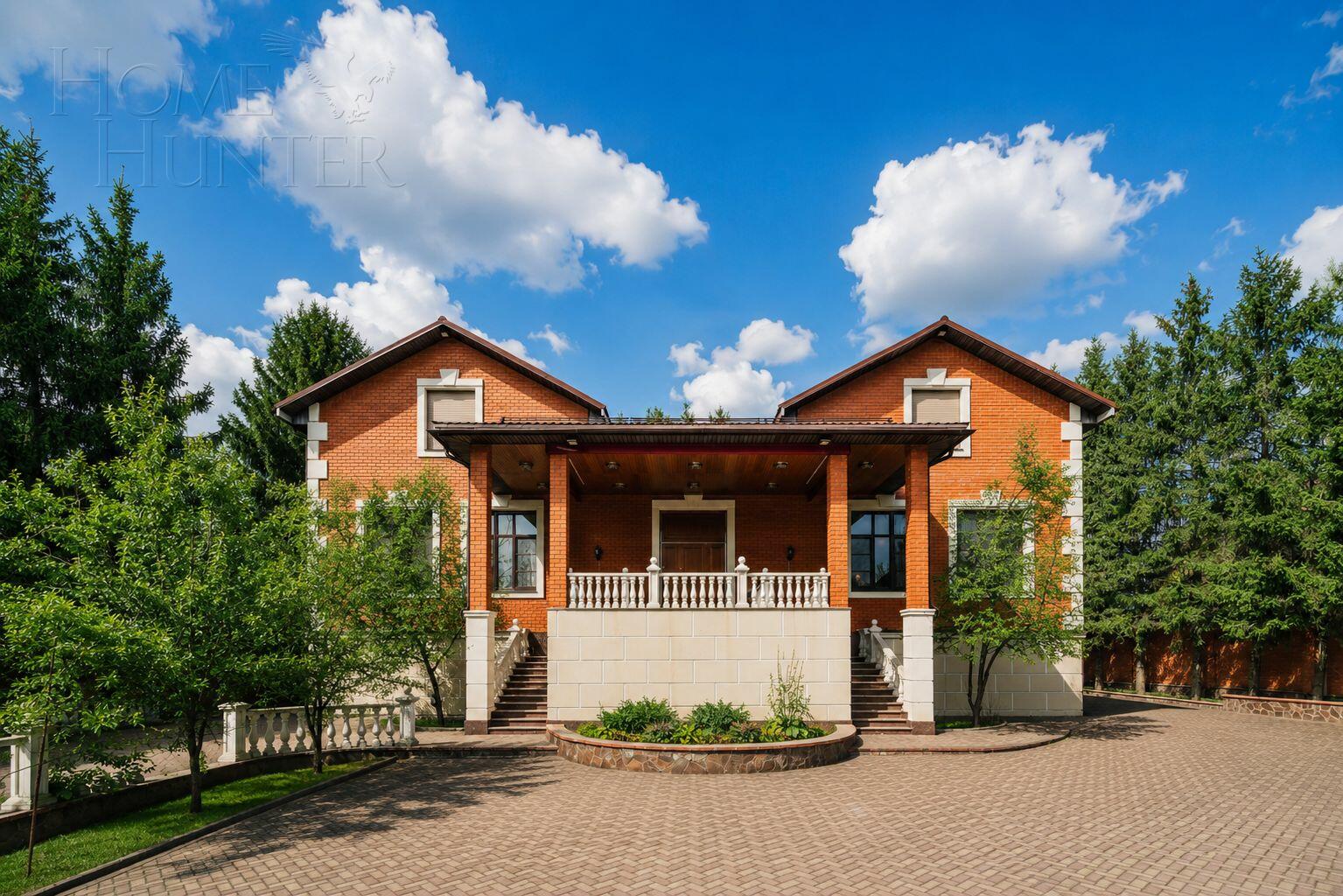 2-этажный коттедж 1 200 м² с отделкой