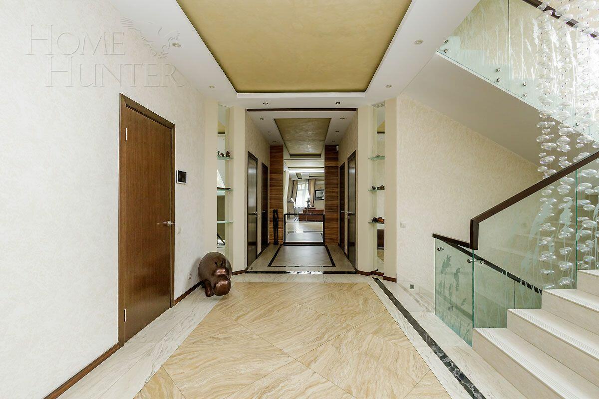 2-этажный коттедж 680 м² с отделкой