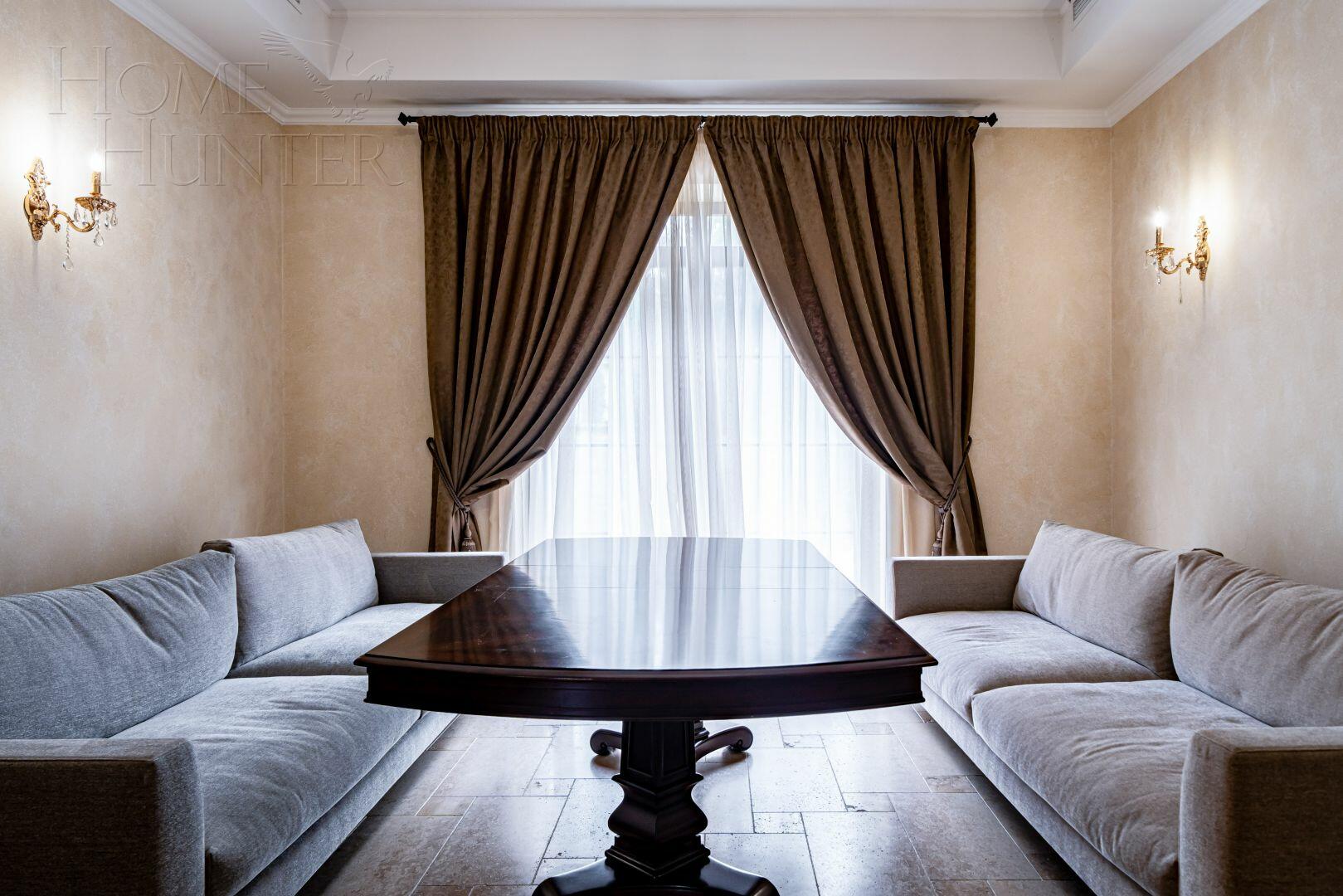 2-этажный коттедж 1 150 м² с отделкой