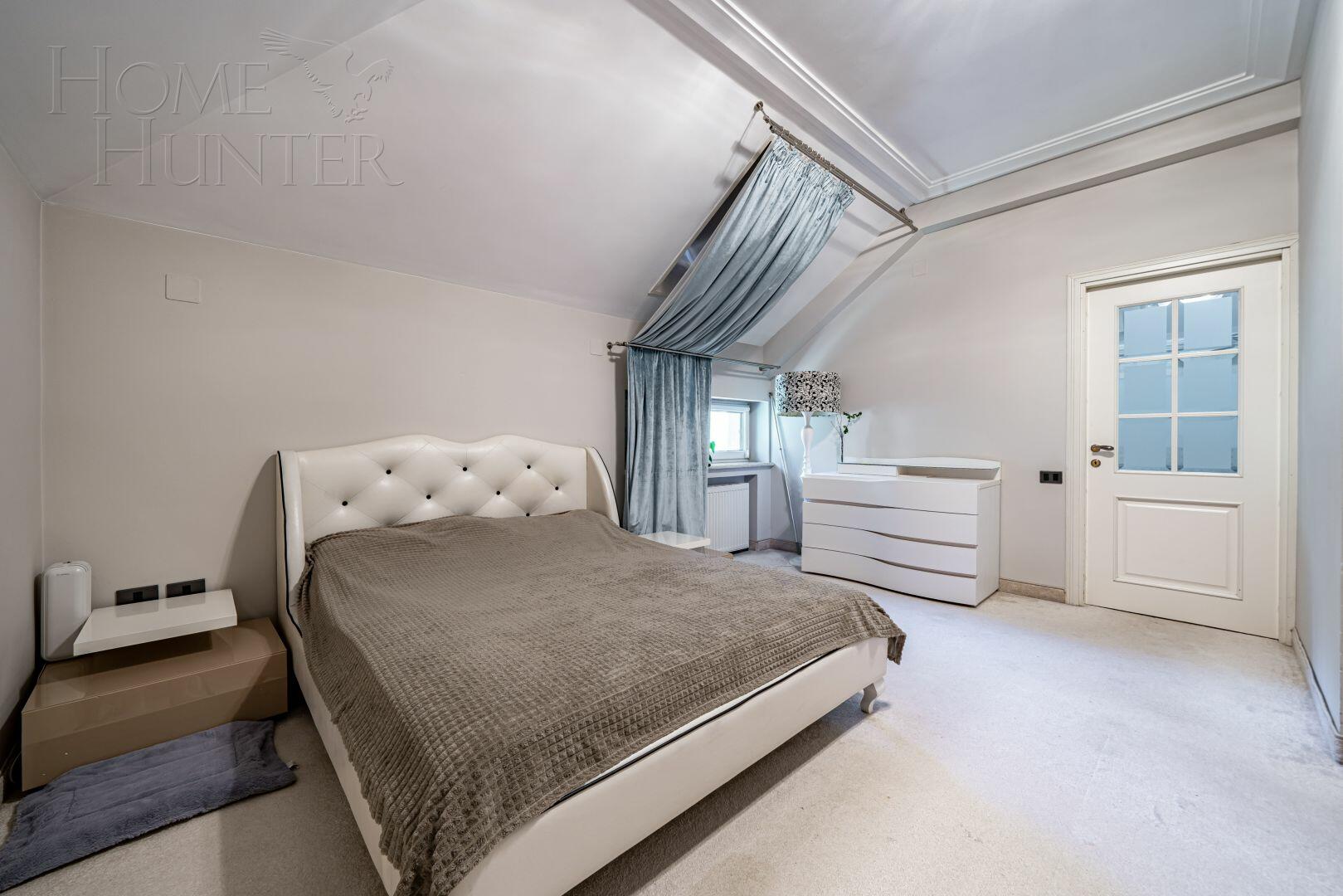 2-этажный коттедж 850 м² с отделкой