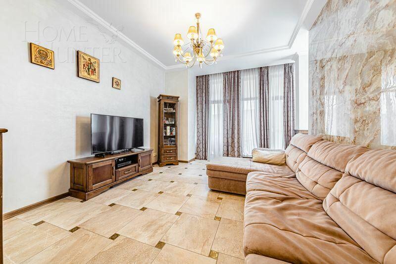 2-этажный таунхаус 260 м² с отделкой