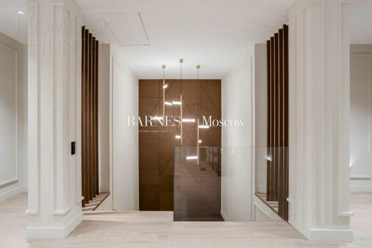 2-этажный коттедж 627.9 м² с отделкой
