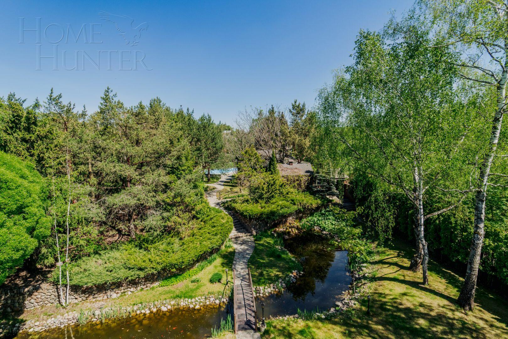 3-этажный коттедж 600 м² с отделкой