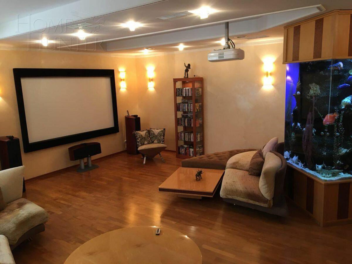 2-этажный коттедж 1 460 м² с отделкой
