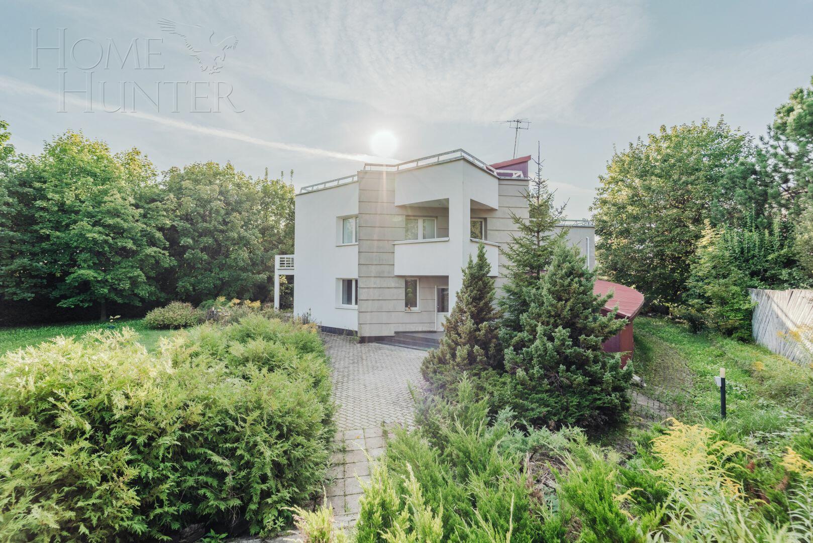 2-этажный коттедж 320 м² с отделкой