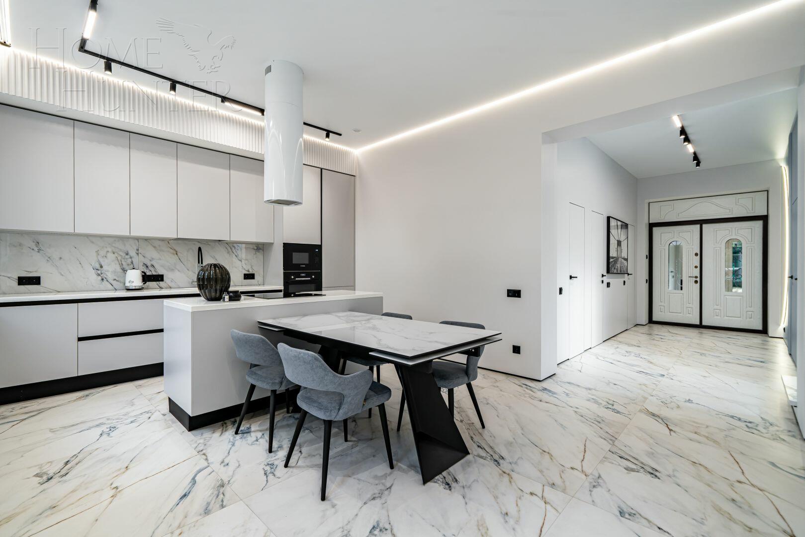 2-этажный коттедж 190 м² с отделкой