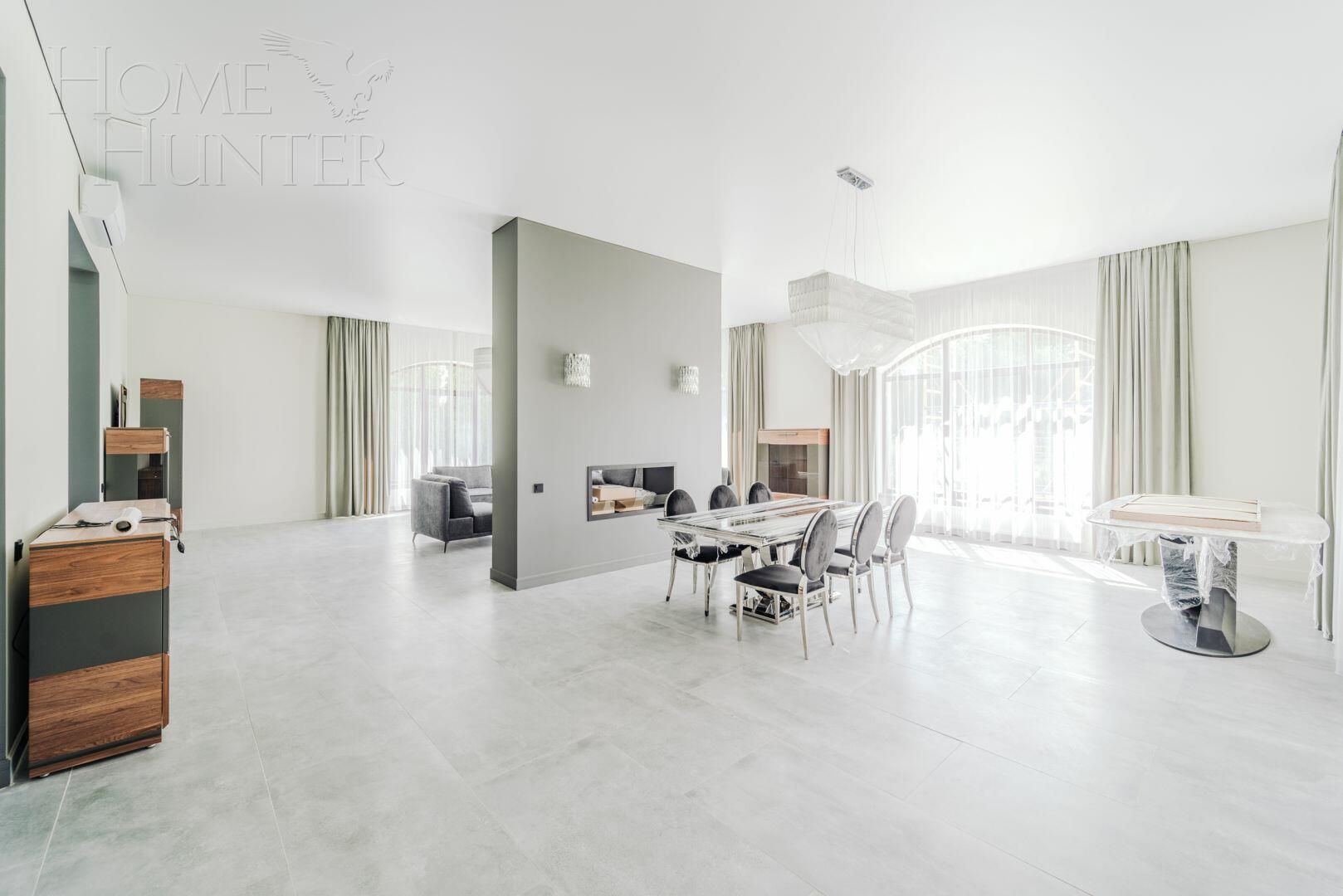 2-этажный коттедж 1 300 м² с отделкой