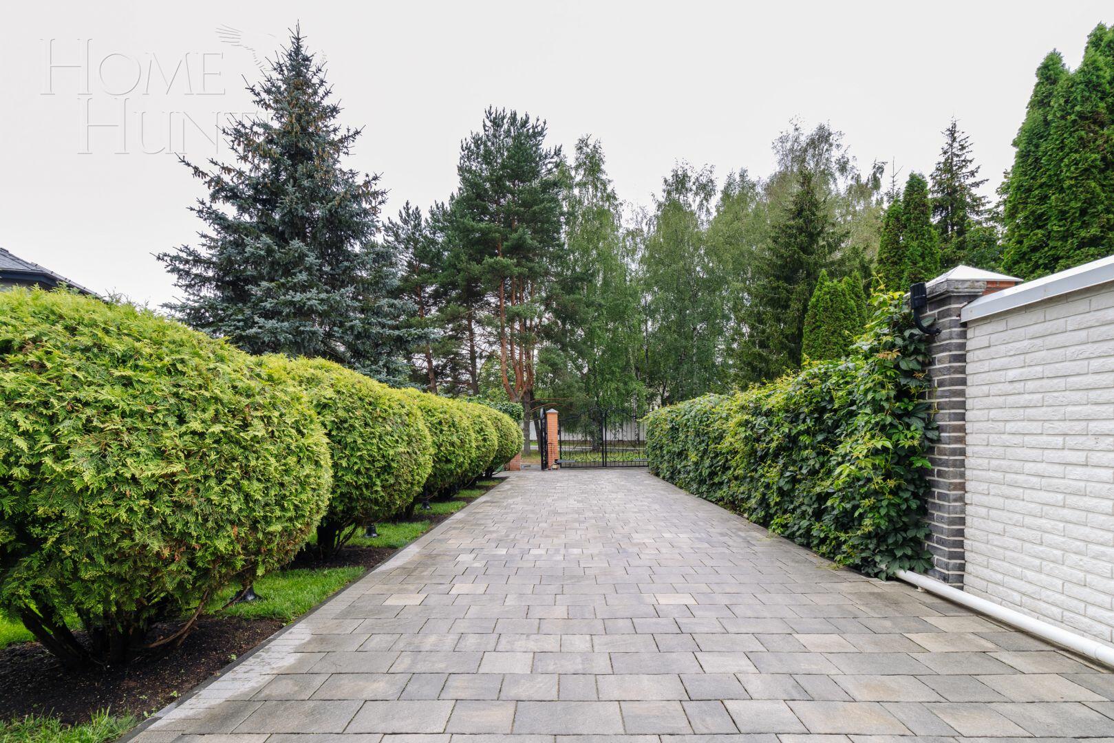 2-этажный коттедж 500 м² с отделкой