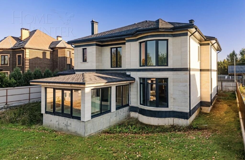 2-этажный коттедж 644.4 м² без отделки