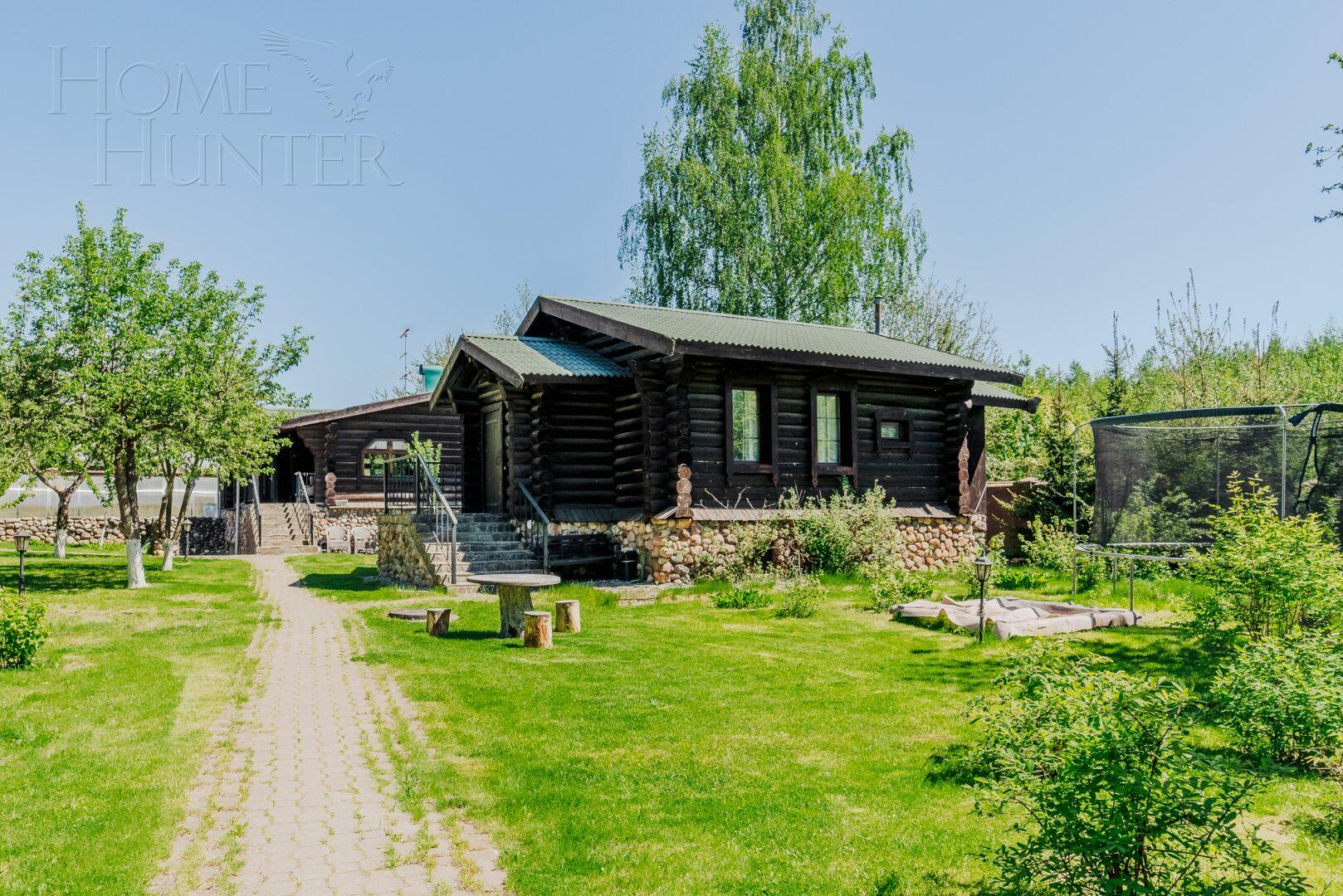3-этажный коттедж 600 м² с отделкой