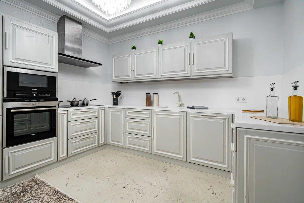 2-этажный коттедж 300 м² с отделкой