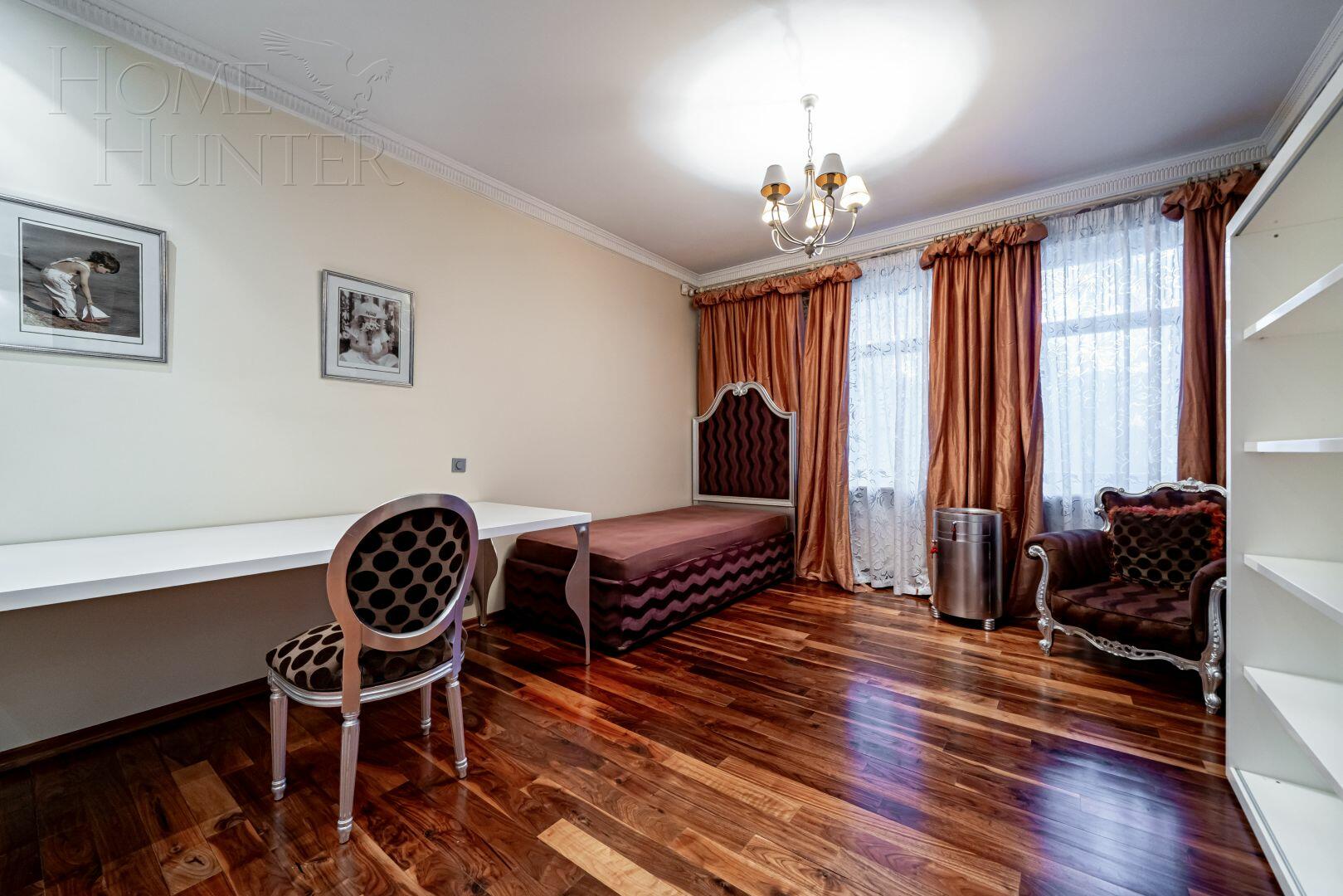 2-этажный коттедж 600 м² с отделкой