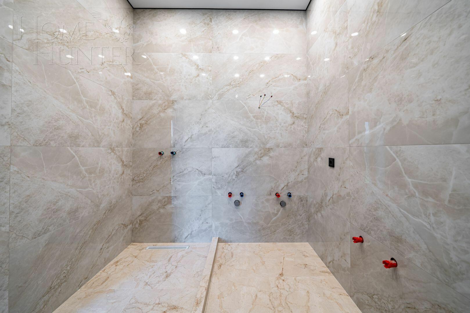 1-этажный коттедж 259.6 м² с отделкой