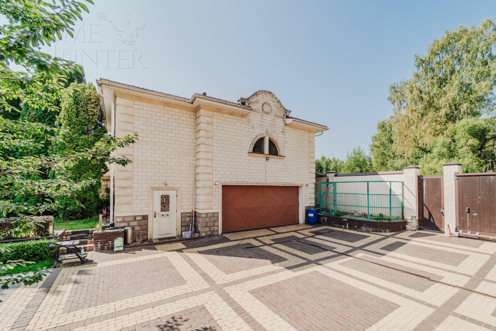 2-этажный коттедж 1 112 м² с отделкой