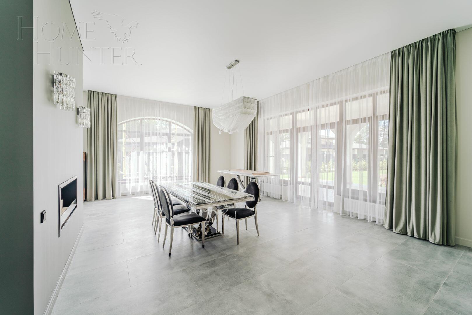 2-этажный коттедж 1 300 м² с отделкой