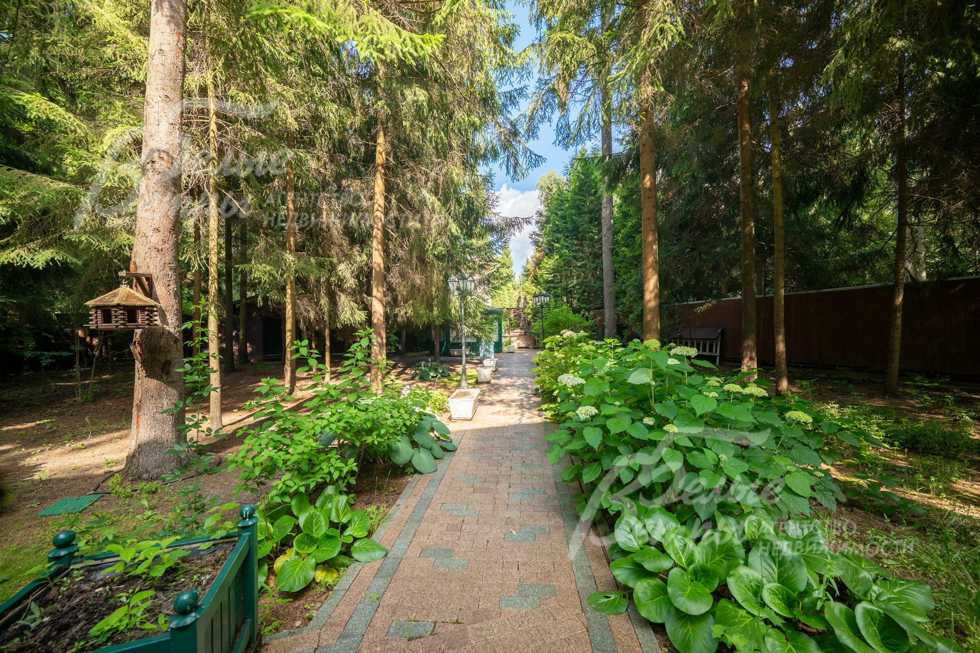 2-этажный коттедж 378 м² с отделкой