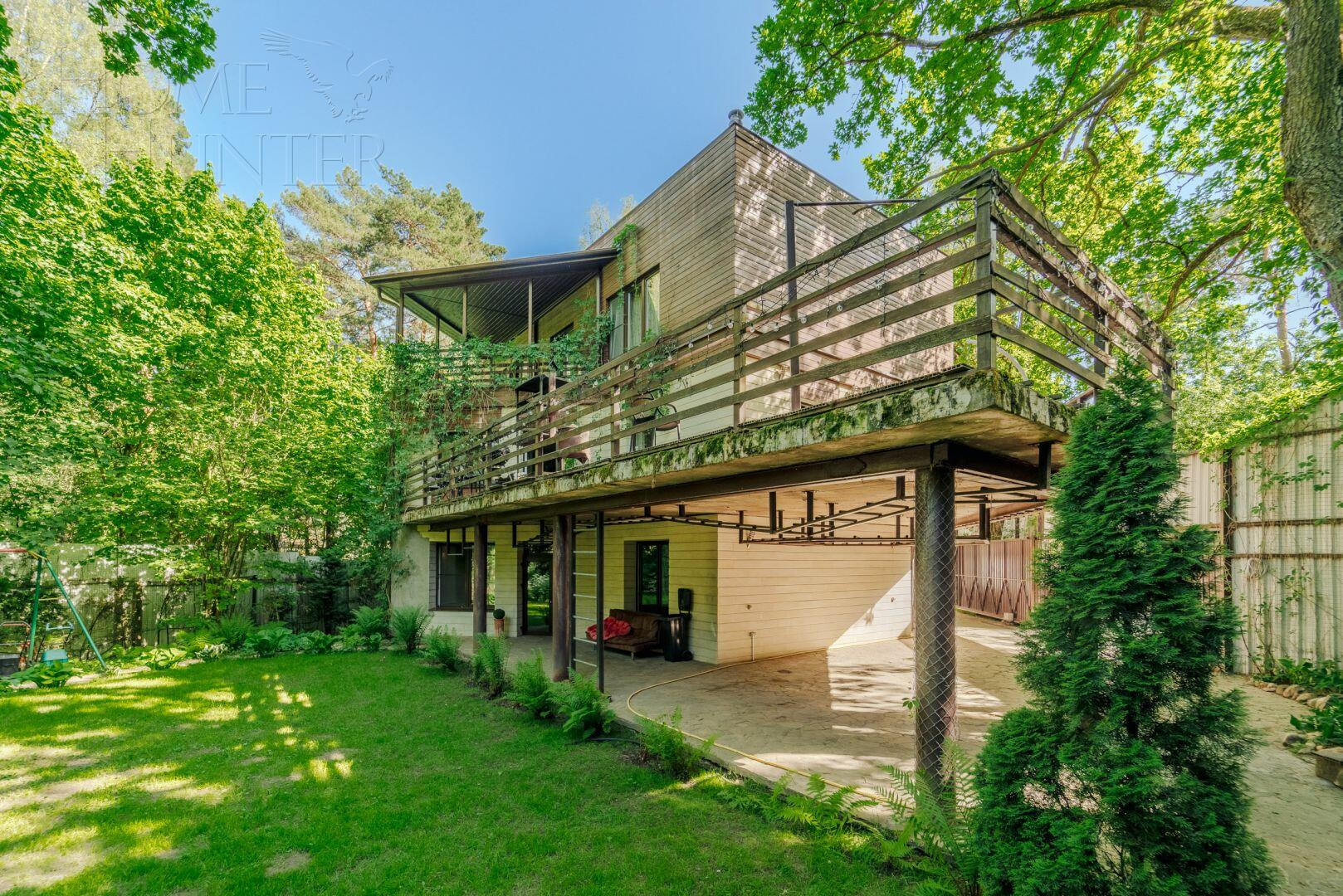 3-этажный коттедж 480 м² с отделкой