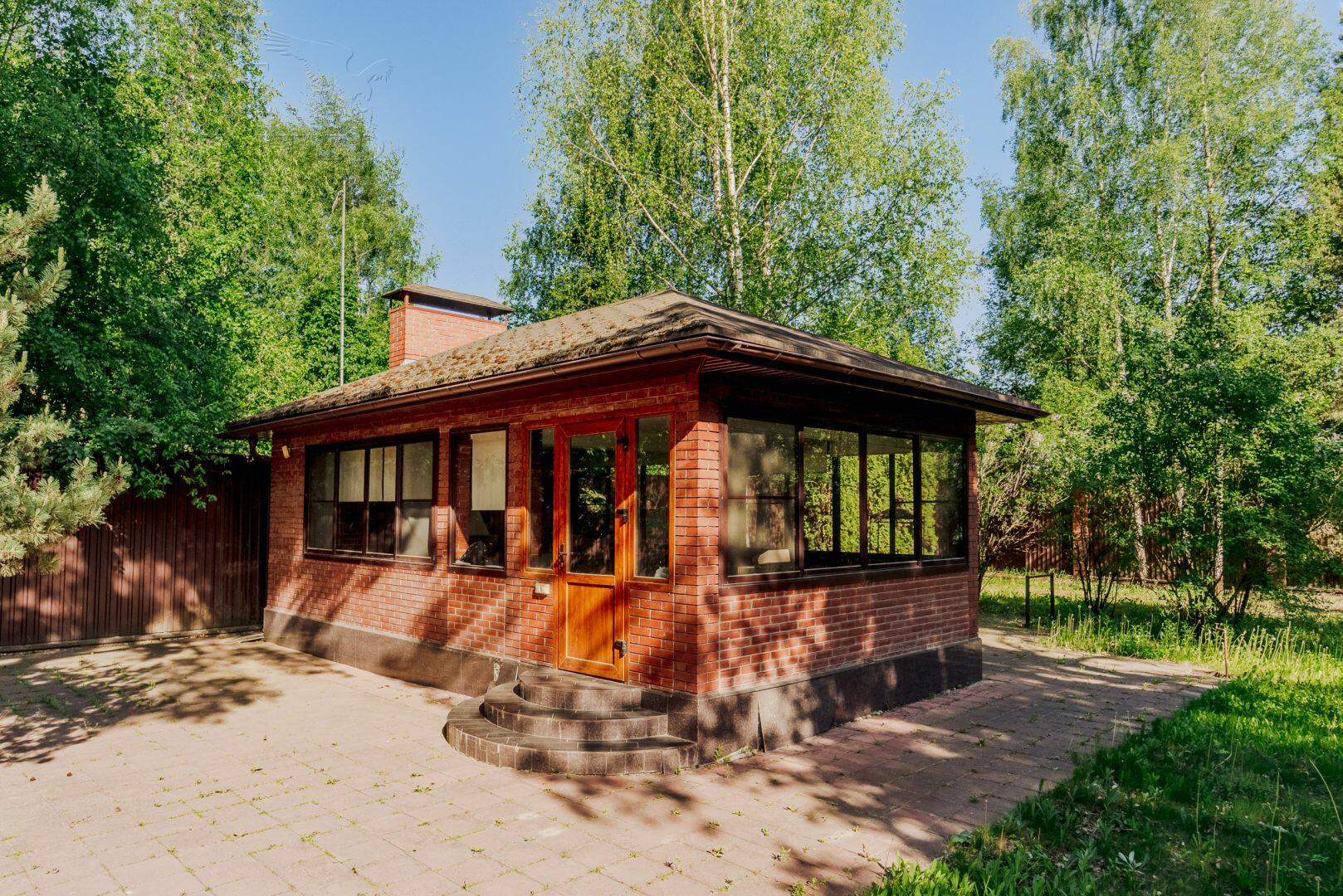 2-этажный коттедж 600 м² с отделкой