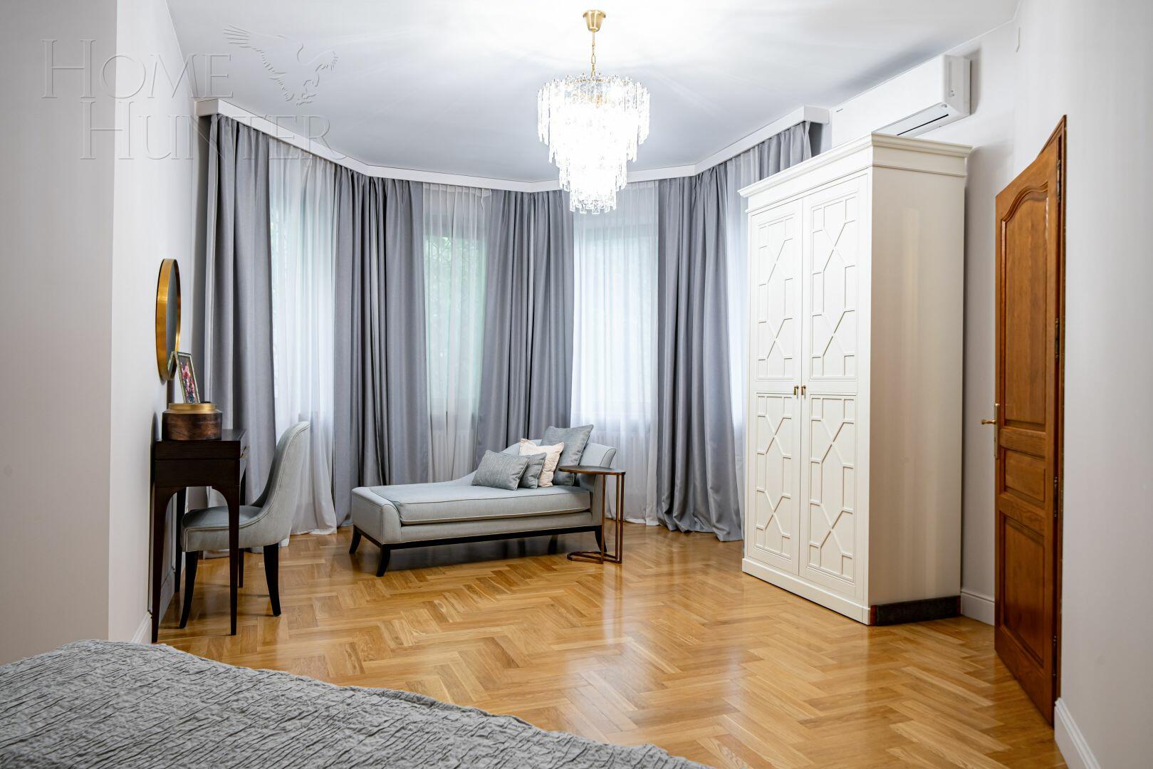 2-этажный коттедж 500 м² с отделкой