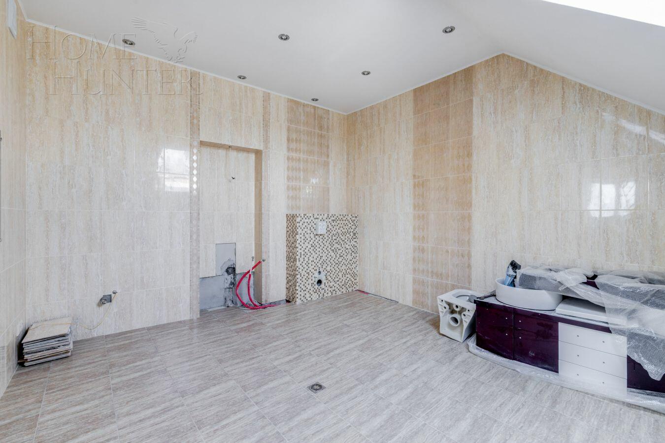2-этажный коттедж 500 м² с отделкой