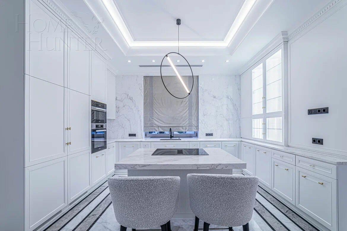 2-этажный коттедж 500 м² с отделкой