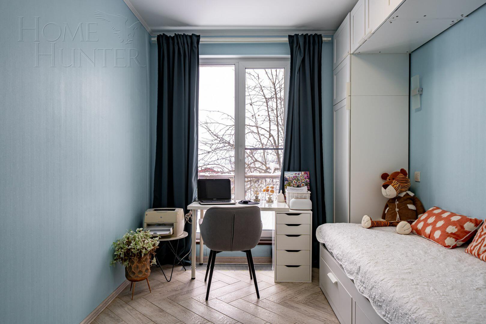 3-этажный коттедж 300 м² с отделкой