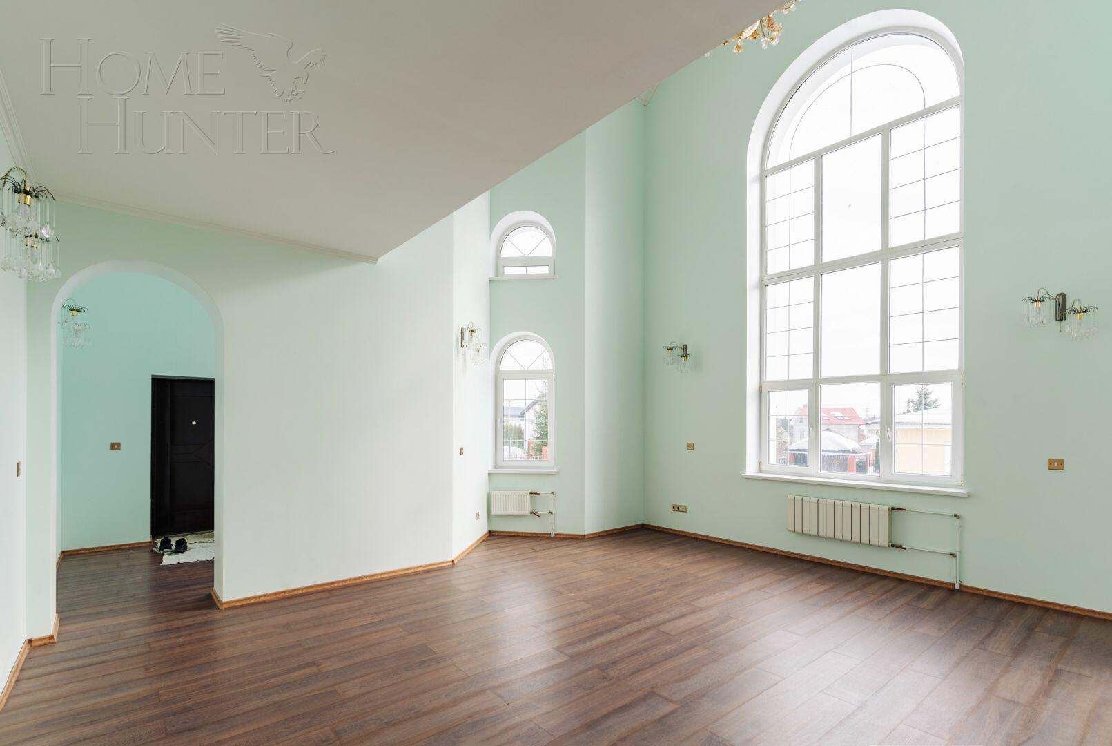 2-этажный коттедж 372 м² с отделкой