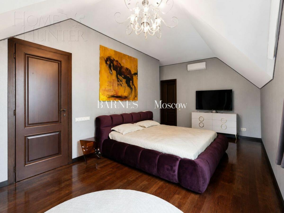 2-этажный коттедж 500 м² с отделкой