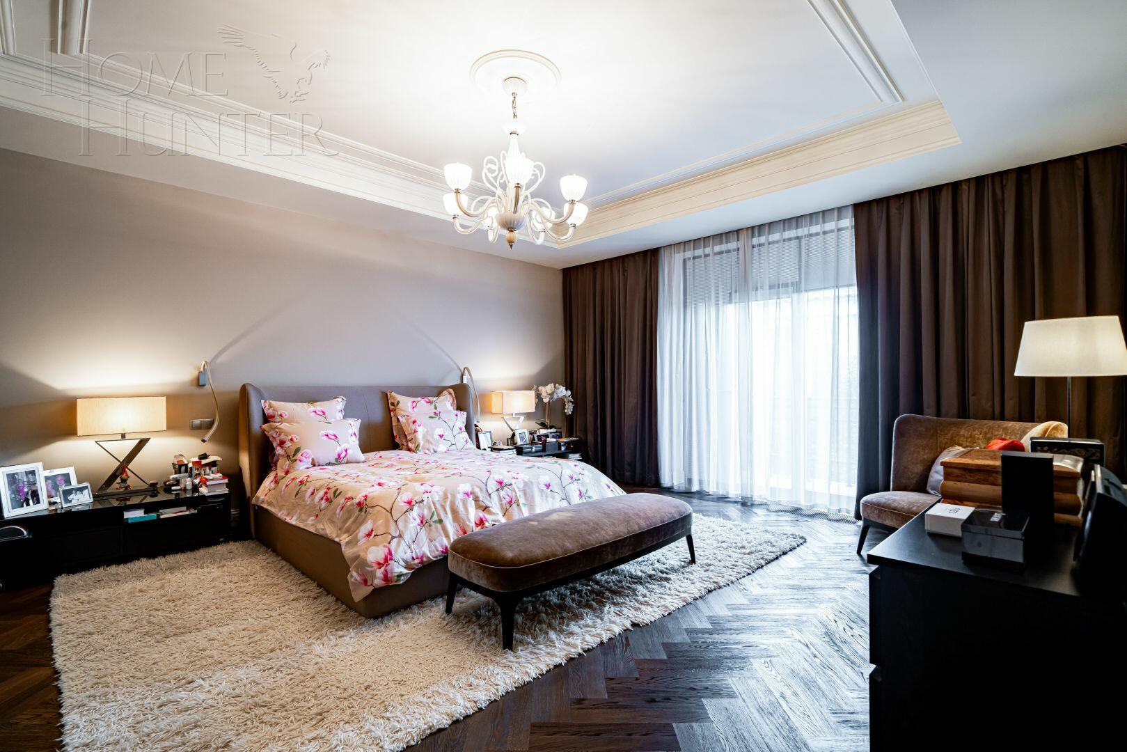 2-этажный коттедж 700 м² с отделкой