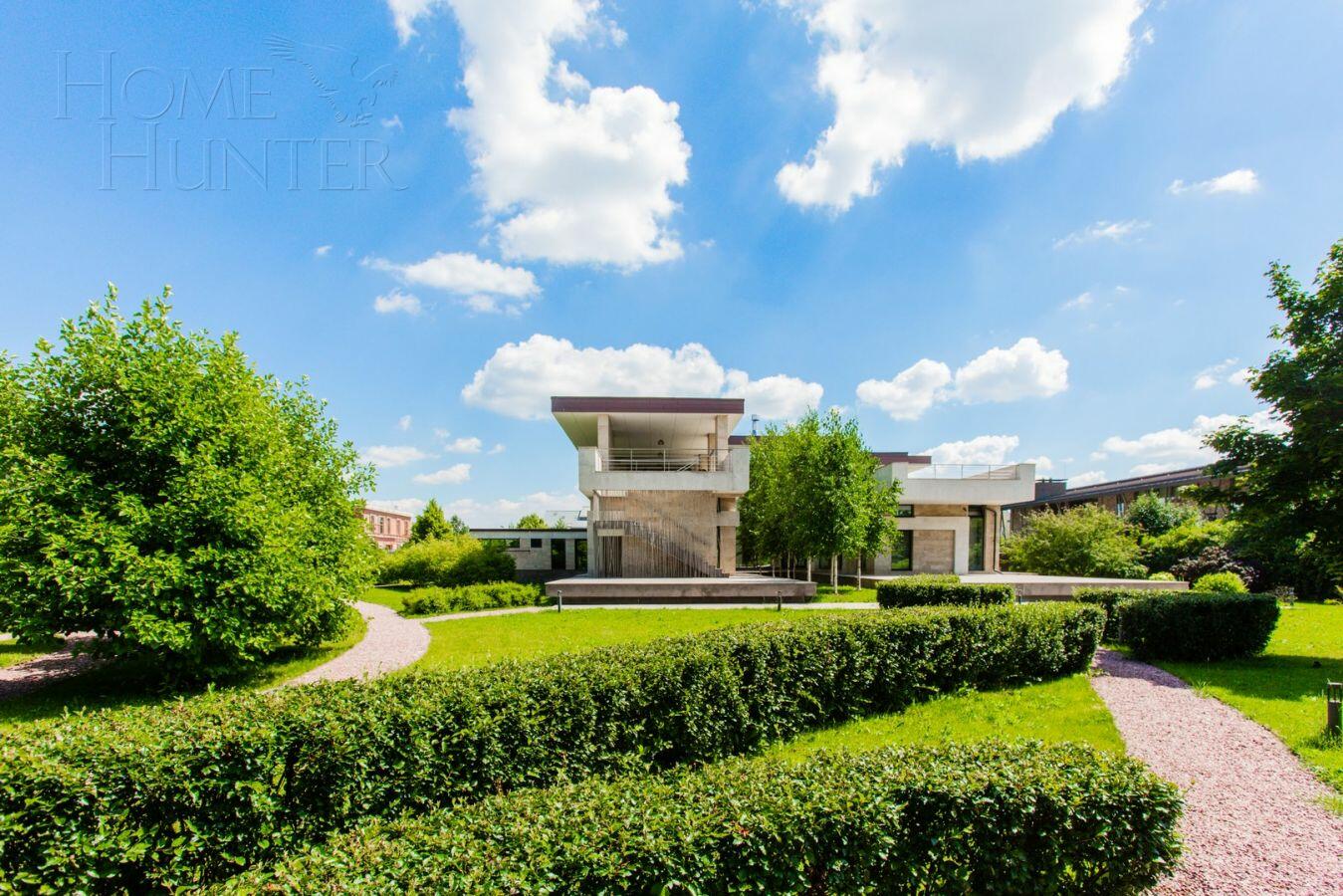 2-этажный коттедж 1 502 м² с отделкой