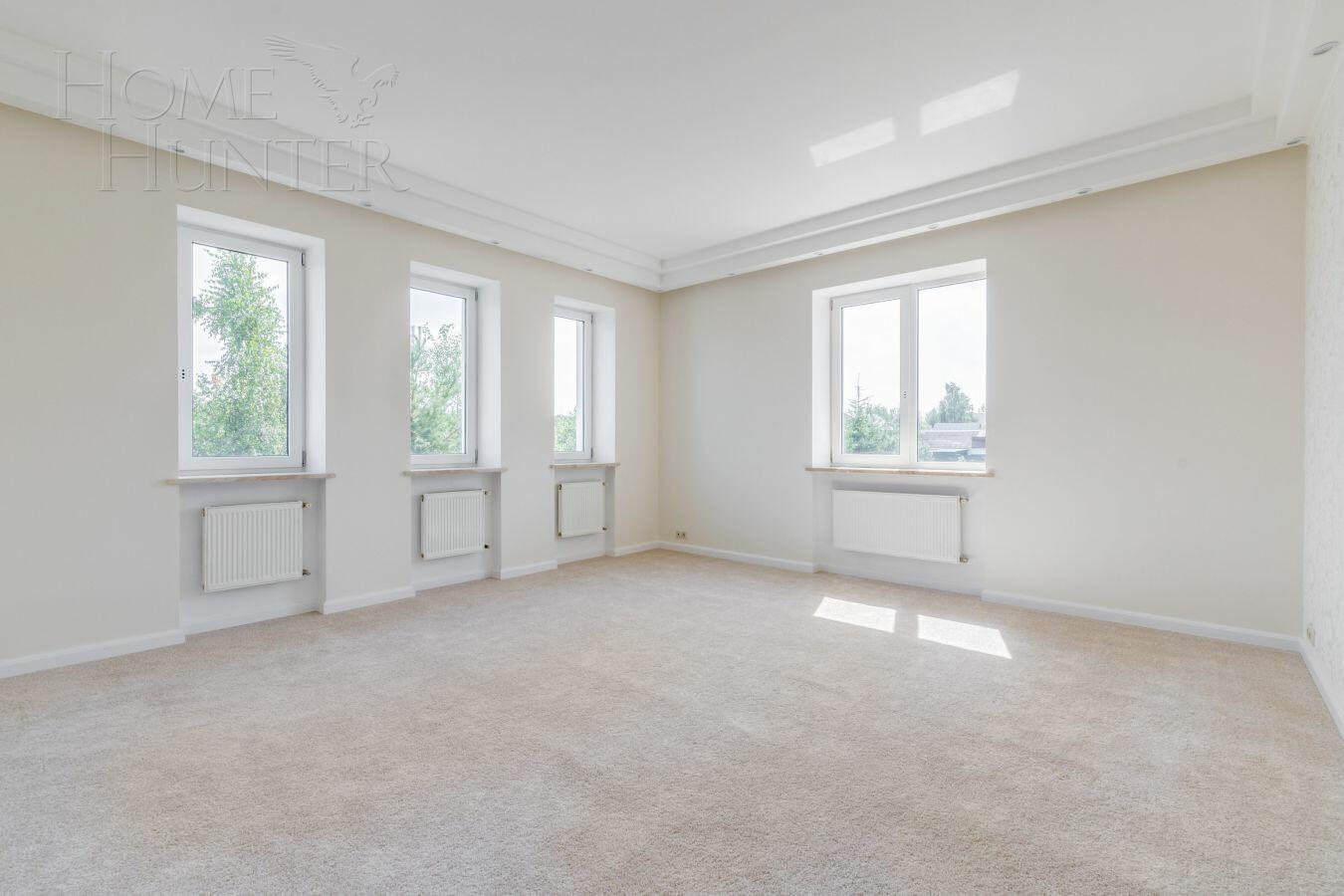 2-этажный коттедж 500 м² с отделкой