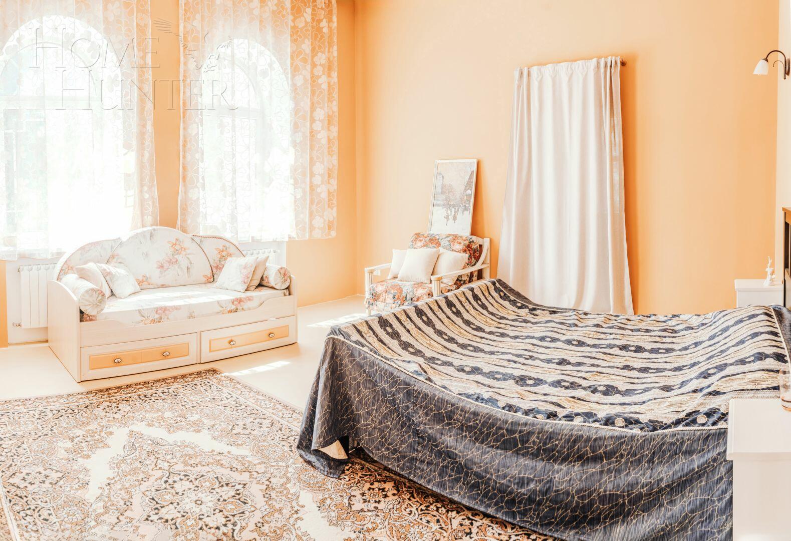 3-этажный коттедж 1 150 м² с отделкой