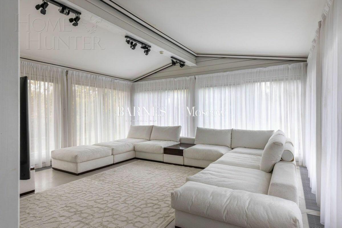 2-этажный коттедж 900 м² с отделкой