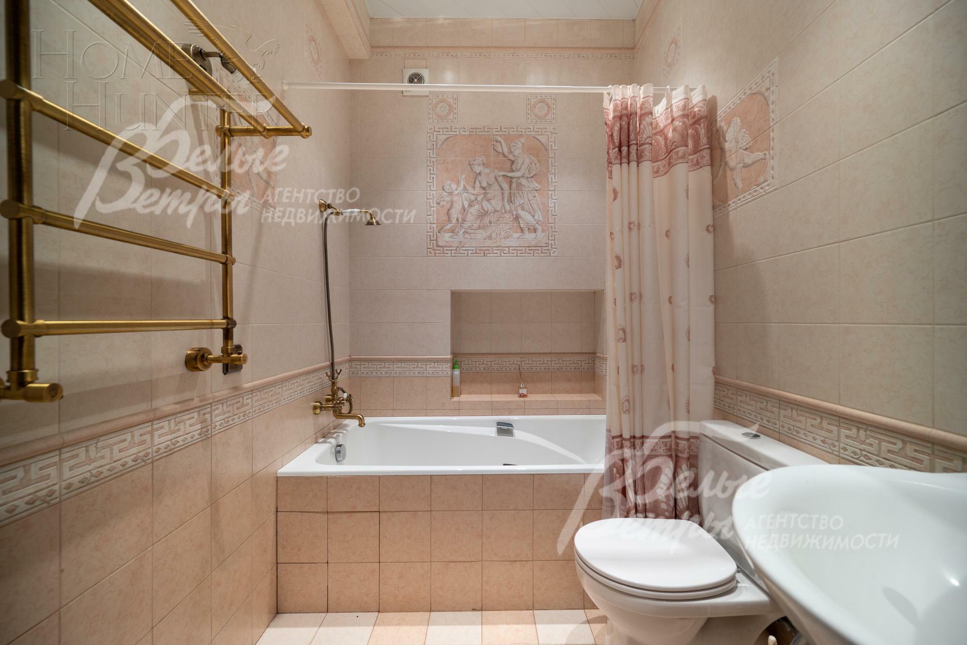 2-этажный коттедж 378 м² с отделкой