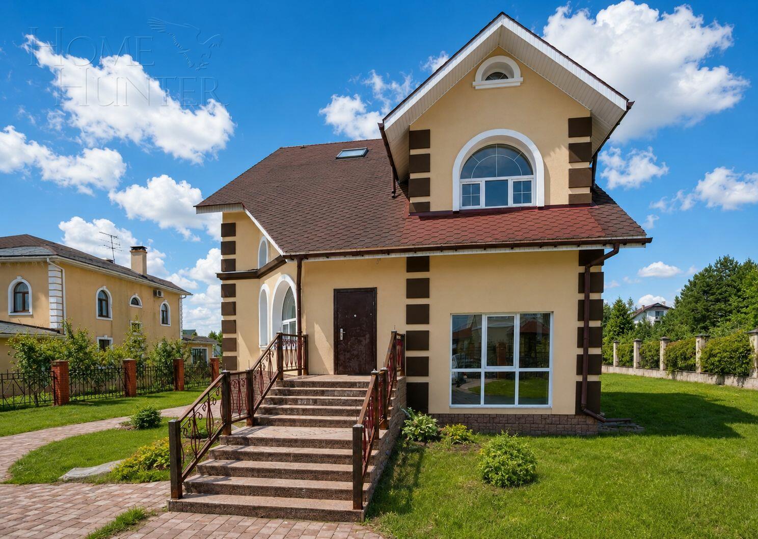 2-этажный коттедж 372 м² с отделкой