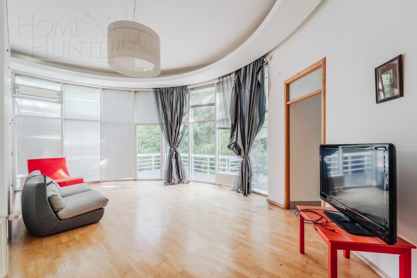 2-этажный коттедж 320 м² с отделкой