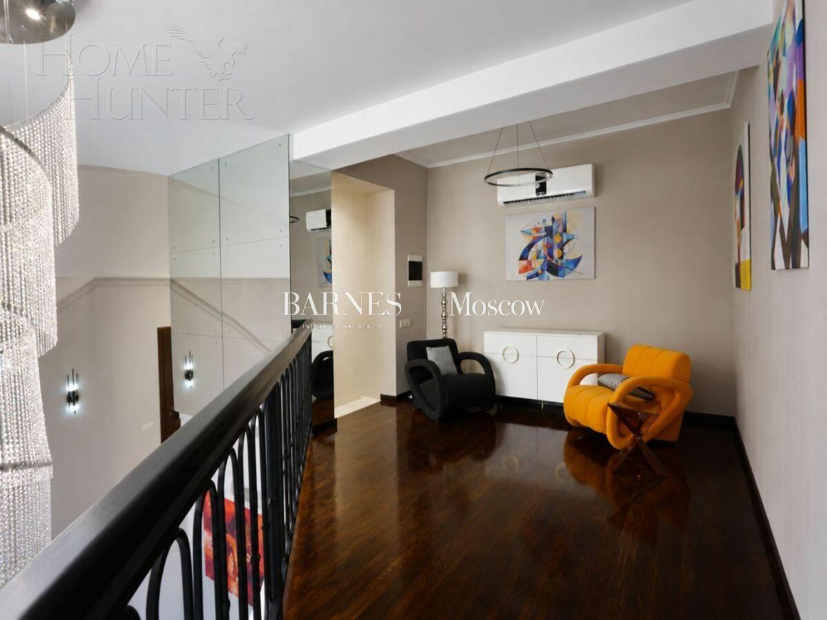 2-этажный коттедж 500 м² с отделкой