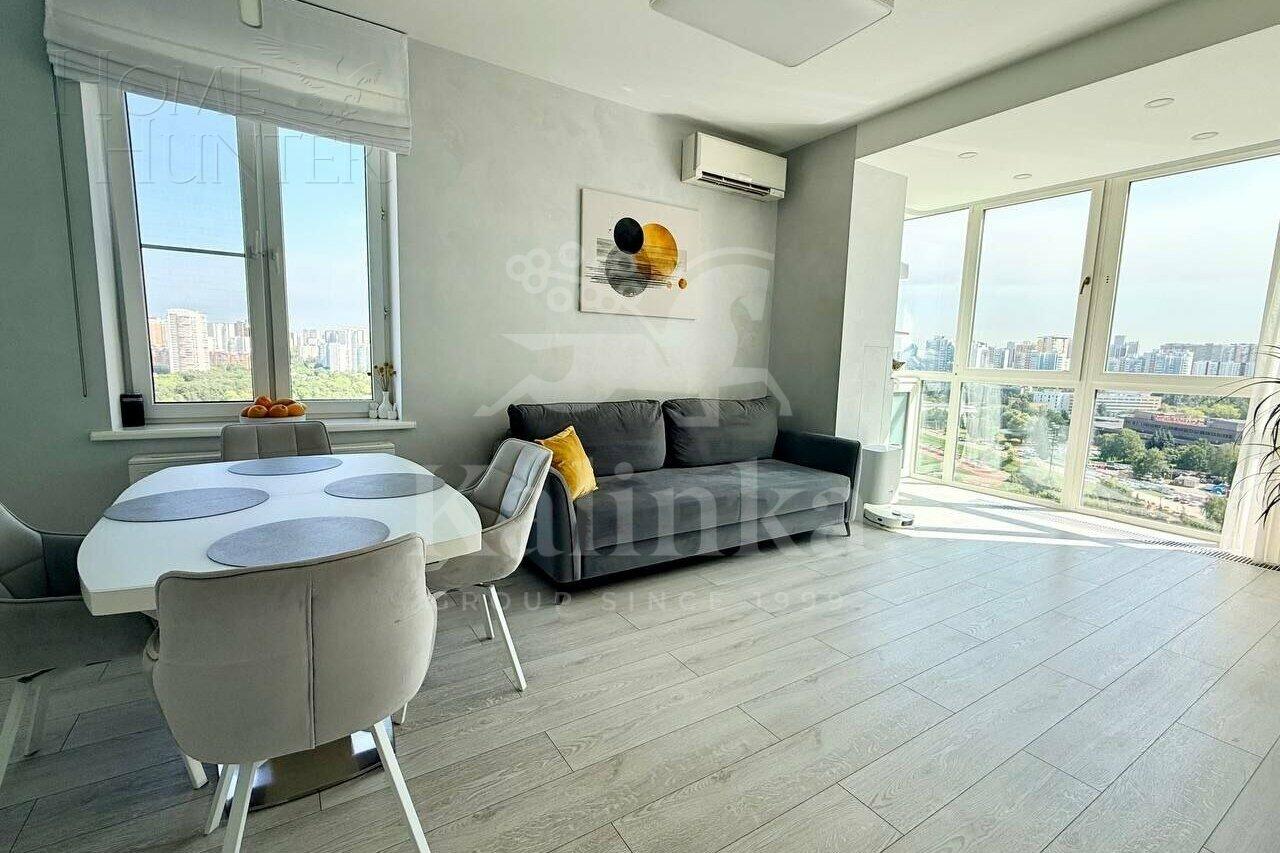 4-КОМН. КВАРТИРА С ОТДЕЛКОЙ 105 М² НА 17 ЭТАЖЕ