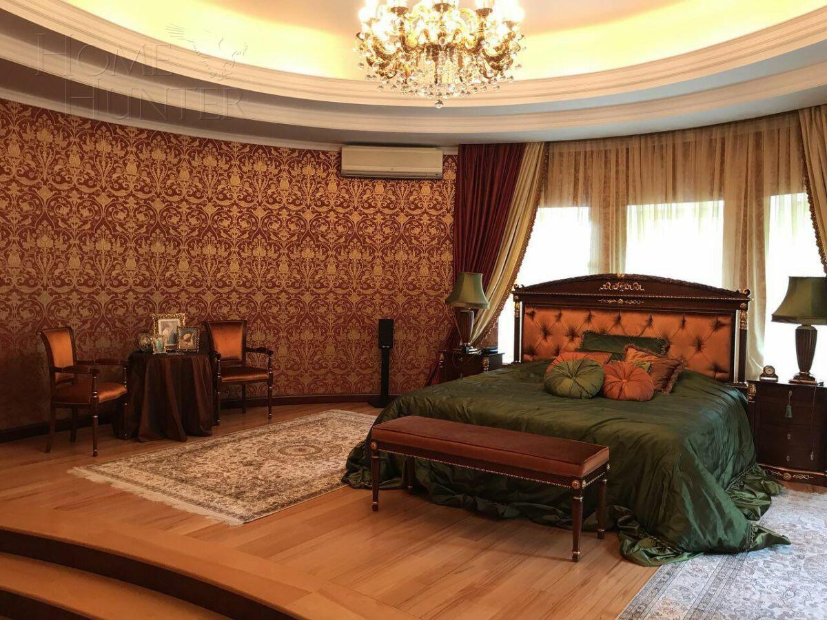 2-этажный коттедж 1 460 м² с отделкой