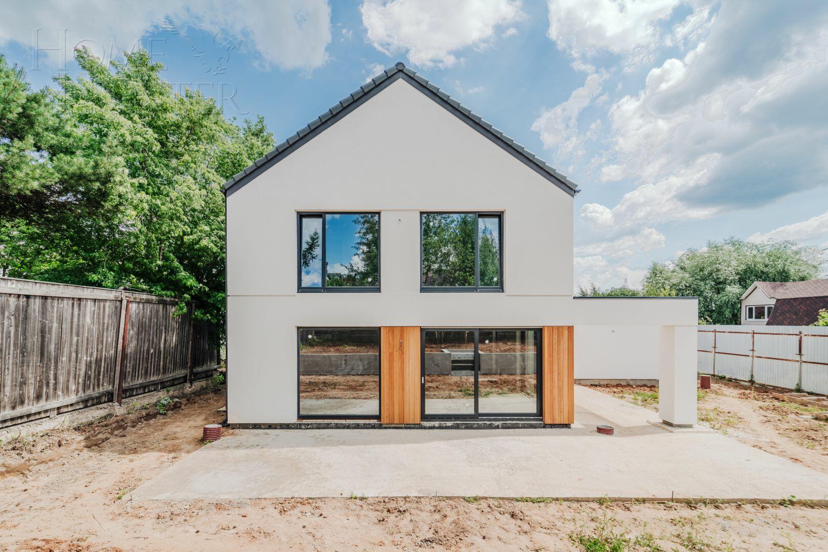 2-этажный коттедж 350 м² без отделки