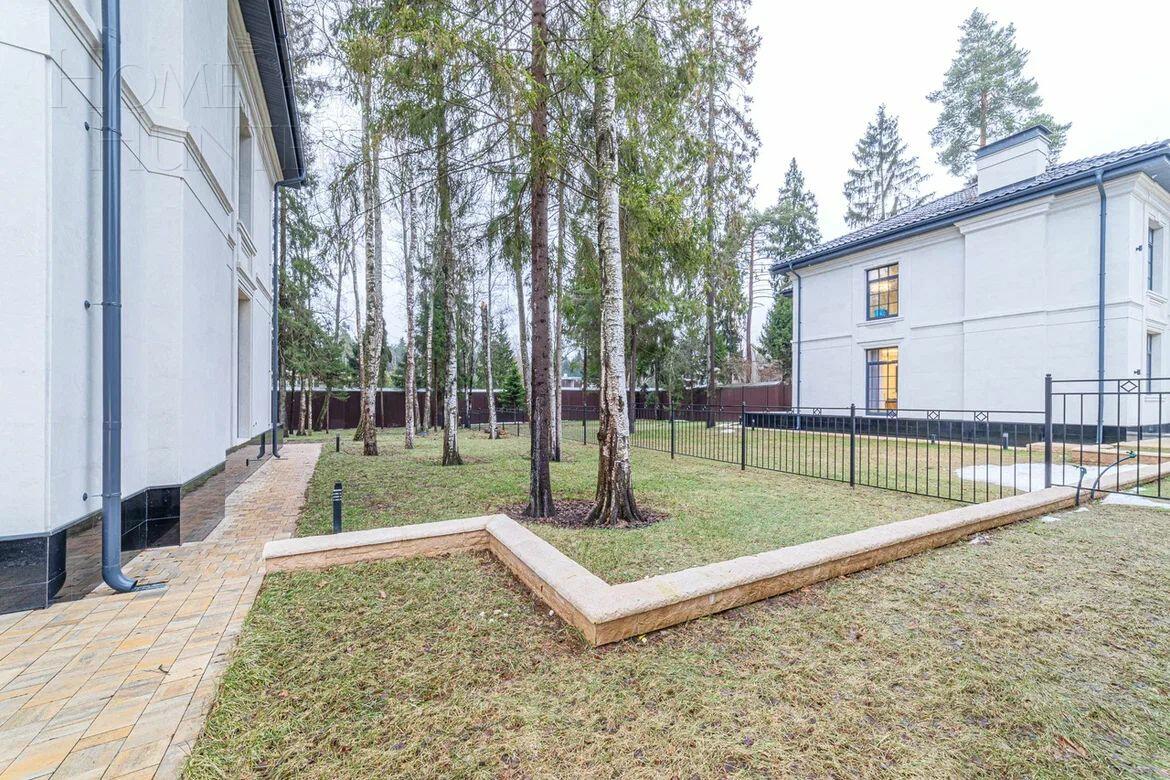 2-этажный коттедж 500 м² с отделкой