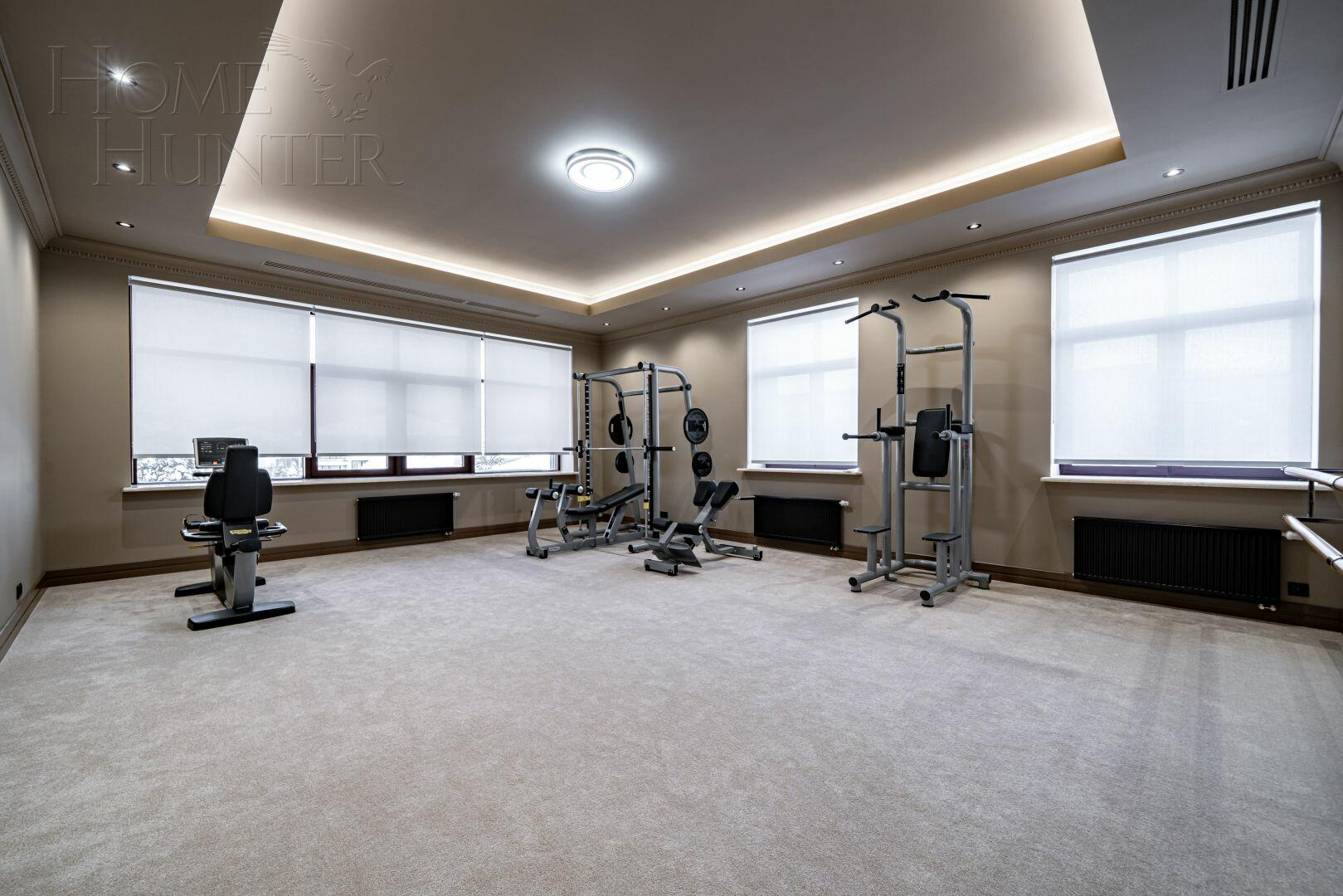 2-этажный коттедж 960 м² с отделкой