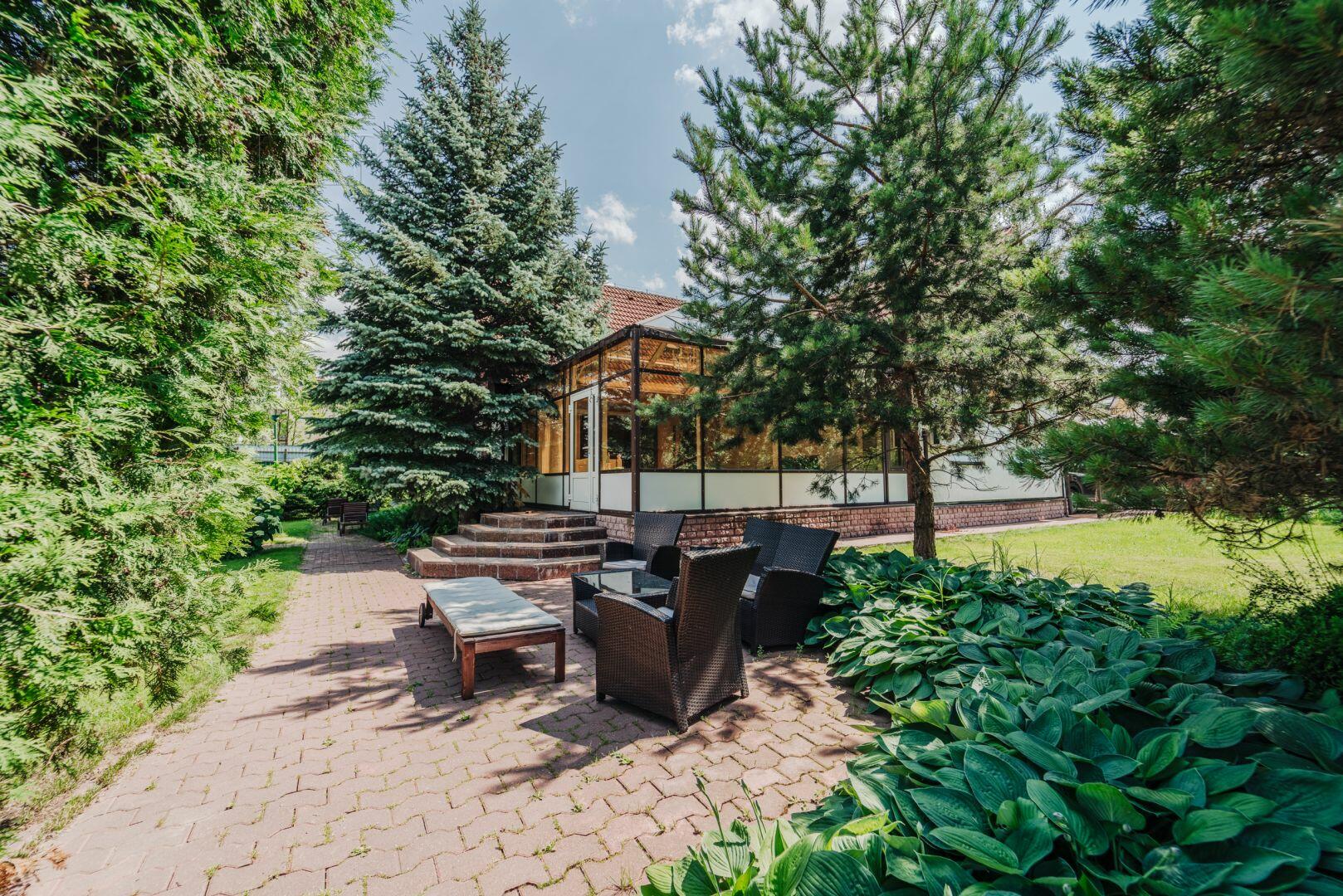 2-этажный коттедж 300 м² с отделкой