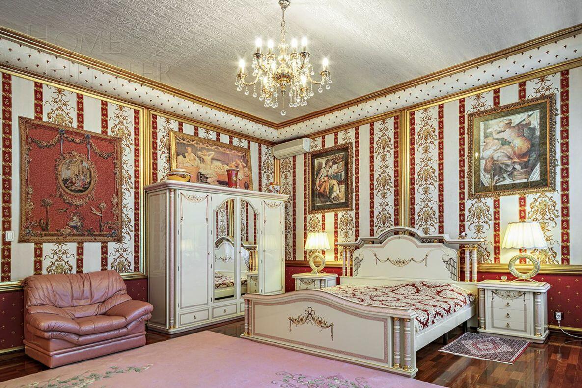 2-этажный коттедж 250 м² с отделкой